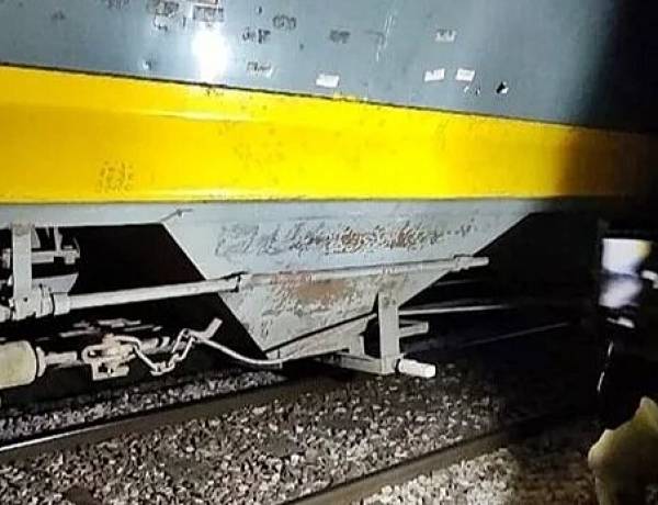 La Pampa: mueren dos adolescentes después de chocar contra un tren que viajaba a Bahía Blanca