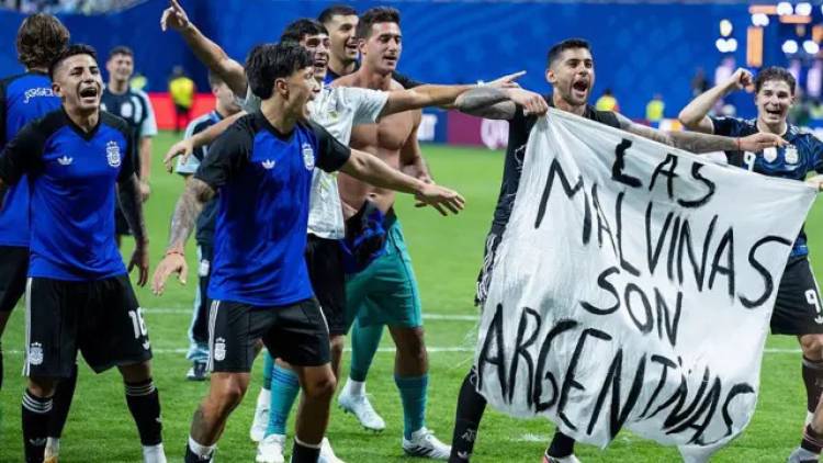 Mucho más que fútbol: La remontada de la Selección ante Inglaterra reactivó la conversación global por Malvinas