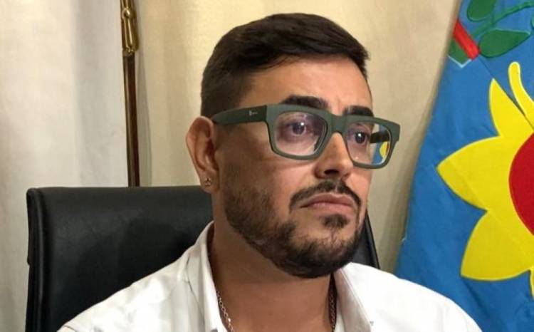 El intendente de Saavedra, Matías Nebot, reveló que lleva 308 días sin consumir - Tras la confesión de Nebot, el Concejo Deliberante espera explicaciones y crece el debate político en Saavedra