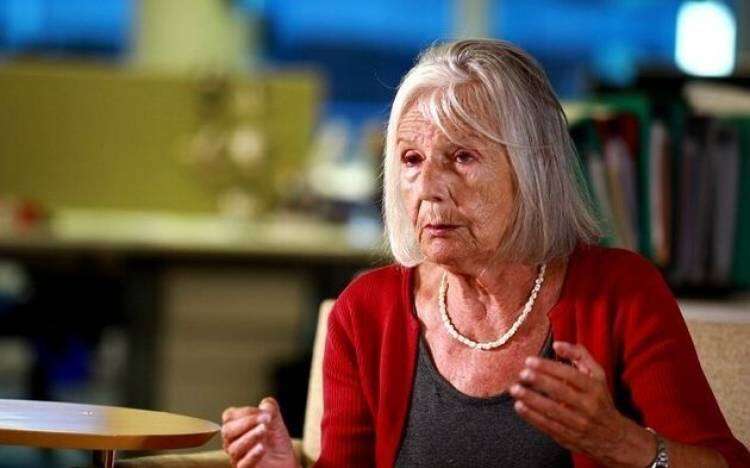 "No existe un solo vacunatorio VIP en la provincia de Buenos Aires" , reiteró Gollan