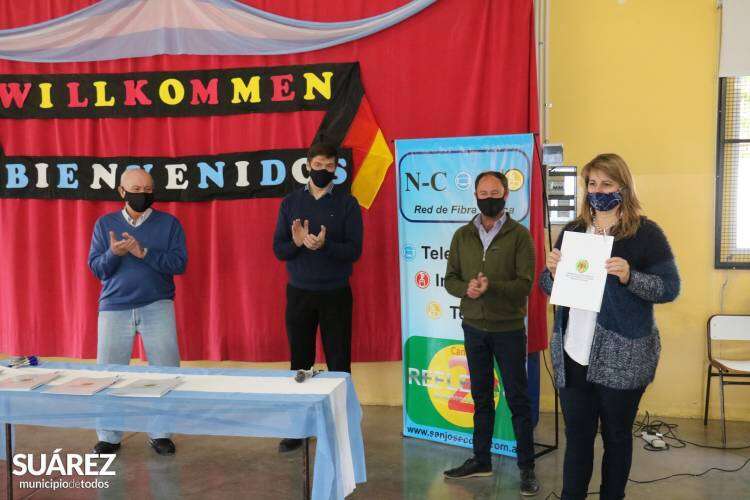 Igualdad de oportunidades: la Cooperativa Eléctrica San José entregó becas tecnológicas