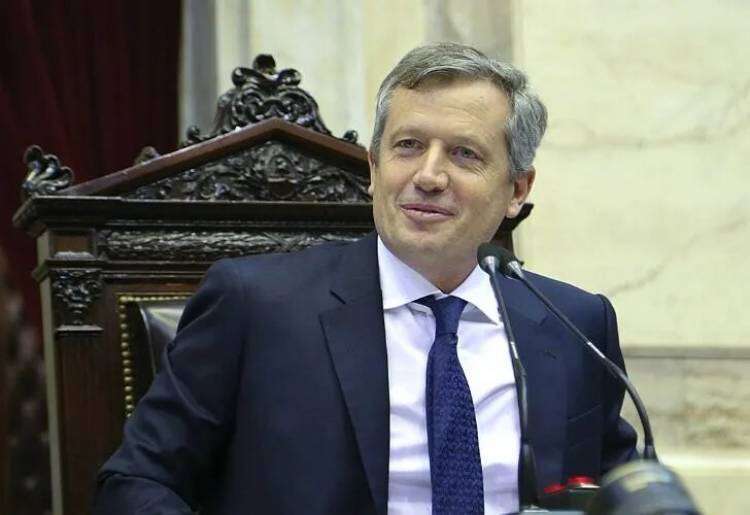  “Hay que cambiar el sistema, no las personas”