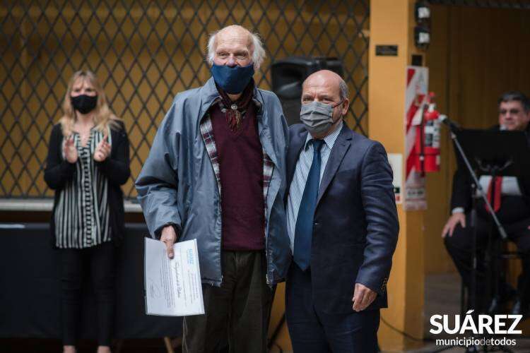 Toda la comunidad fue protagonista de la distinción del "Ciudadano Destacado 2021" de Coronel Suárez" 