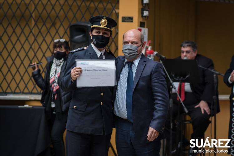 Toda la comunidad fue protagonista de la distinción del "Ciudadano Destacado 2021" de Coronel Suárez" 