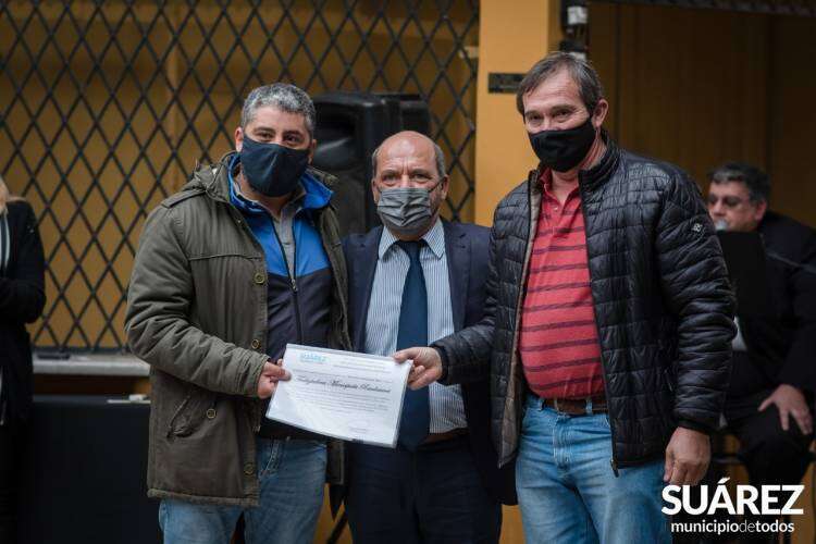 Toda la comunidad fue protagonista de la distinción del "Ciudadano Destacado 2021" de Coronel Suárez" 
