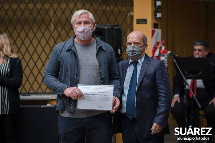 Toda la comunidad fue protagonista de la distinción del "Ciudadano Destacado 2021" de Coronel Suárez" 