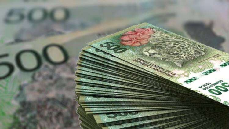 El salario mínimo sube a 31.104 pesos a partir de septiembre