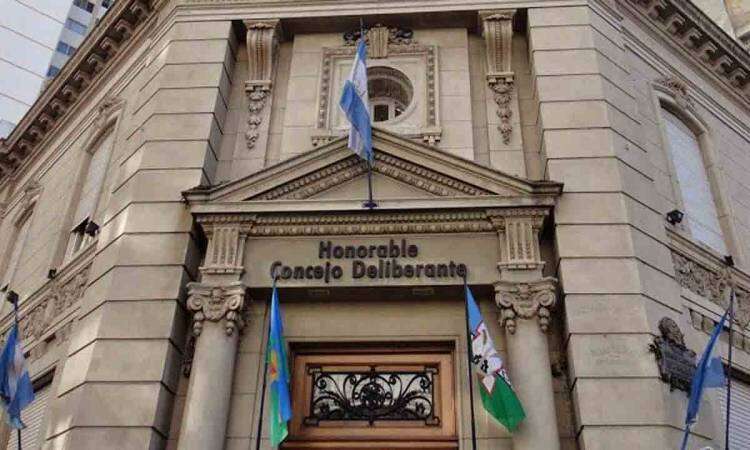 Para el Concejo Deliberante de Bahía Blanca, el pase sanitario no debe ser obligatorio
