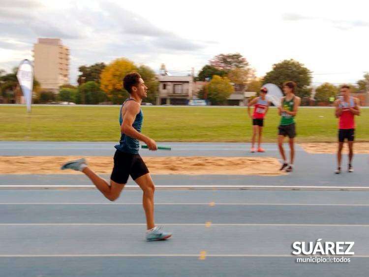 Atletismo: Máximo Peratz obtuvo medalla de bronce en el Campeonato Nacional de Mayores