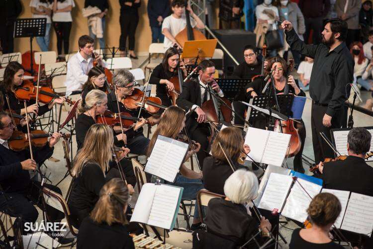 EMMCOS: Más de 130 músicos en escena en una tarde a toda orquesta en la Unidad Académica 