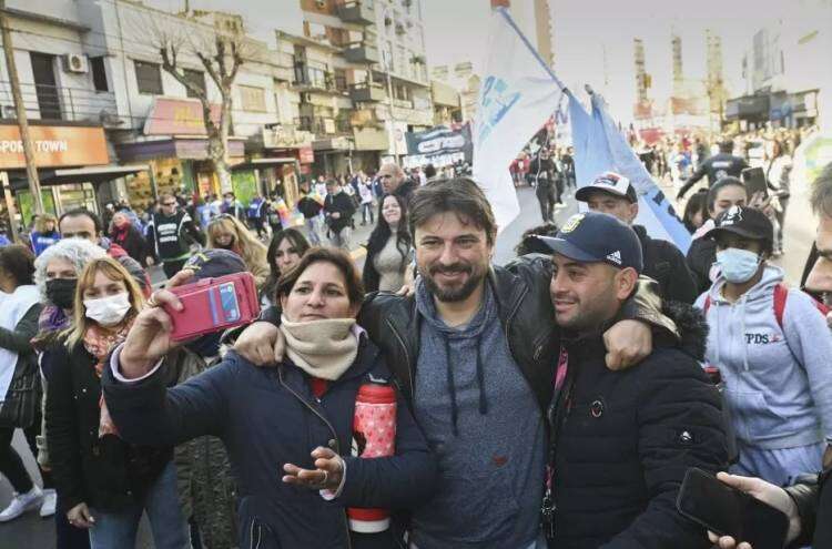 La polémica frase de Juan Grabois que alarma al Gobierno: "Prefiero hablar ahora que lamentarme cuando empiecen los saqueos"