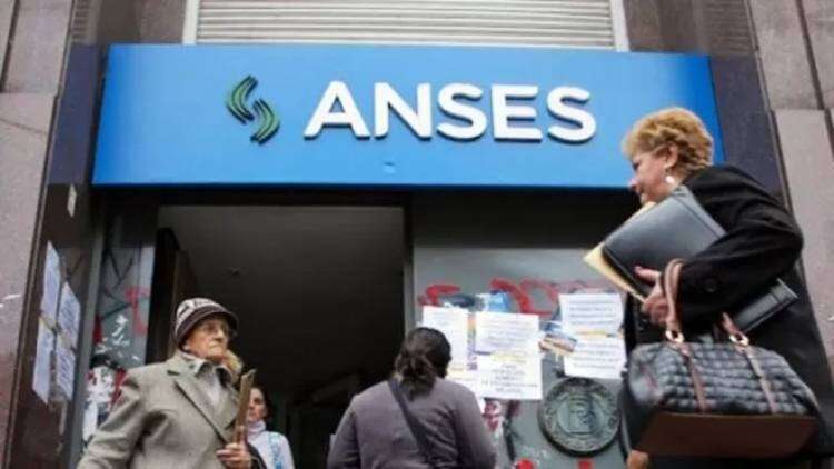Jubilados aumento y bono: Massa y Raverta anunciaron suba del 15% y refuerzo de $ 7000 por tres meses
