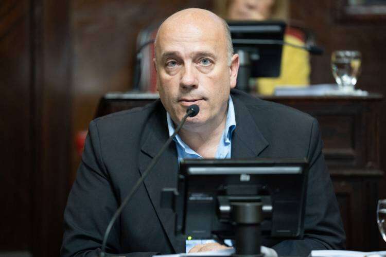 El Senado bonaerense aprobó el establecimiento de una licencia laboral especial para familiares de pacientes oncológicos pediátricos