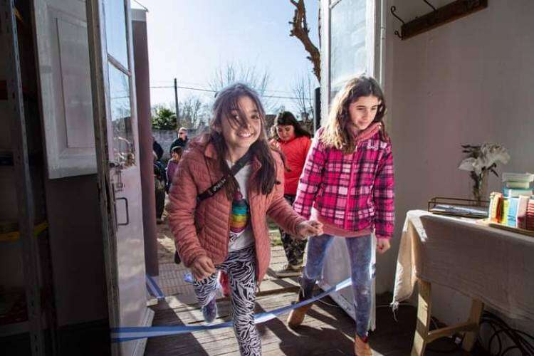 Se inauguró la Biblioteca Popular La Colina