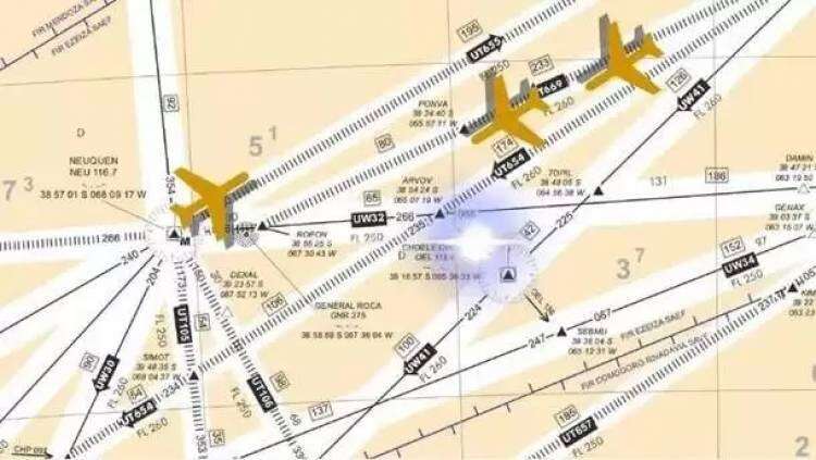 Investigan extraña aparición de luces que vieron pilotos comerciales en Choele Choel