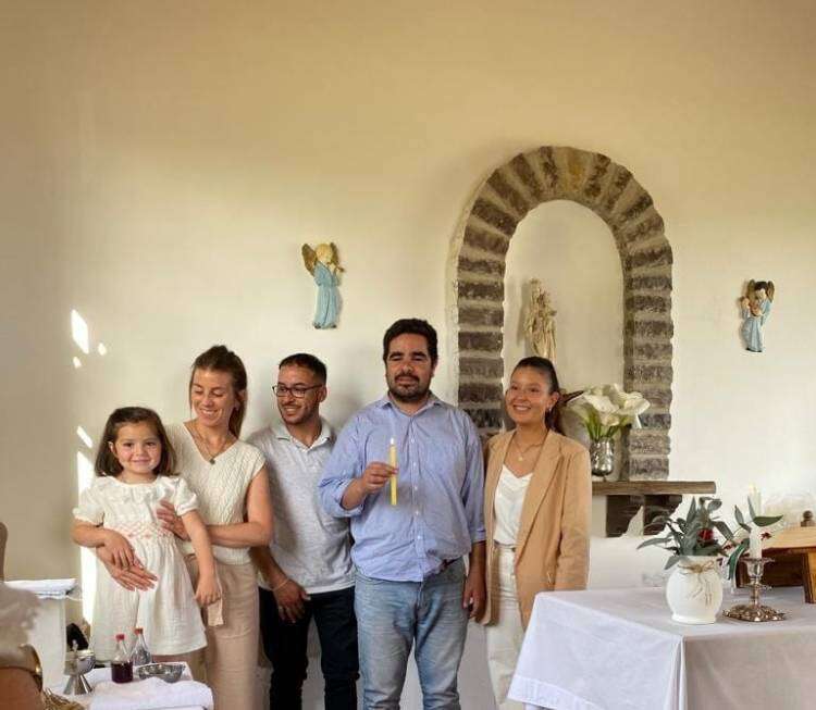 Emotiva celebración religiosa en D’Orbigny