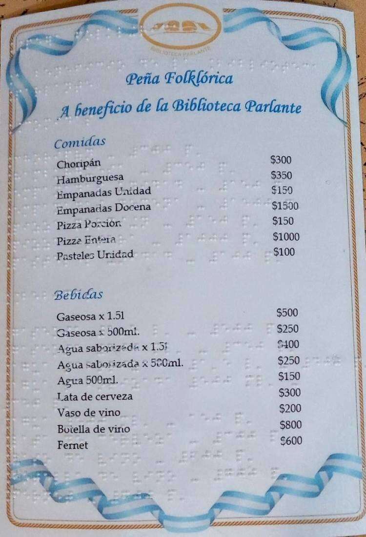 Los vecinos acompañaron la peña folclórica a beneficio de la Biblioteca Parlante