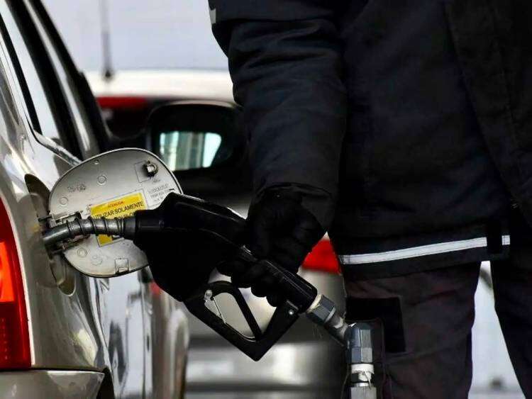 Precios Justos: la nafta y el gasoil suben el 4%