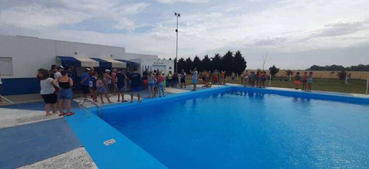 Se inauguró la pileta del Club El Progreso