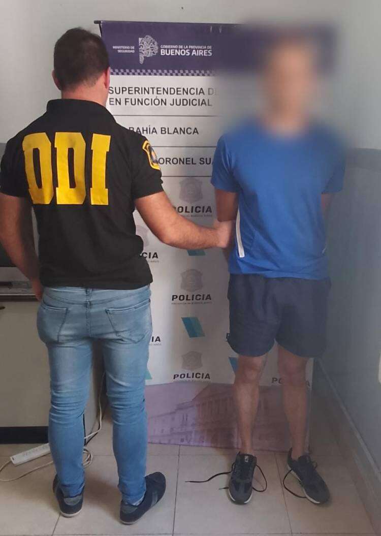Detuvieron a un hombre por distribución de pornografía infantil