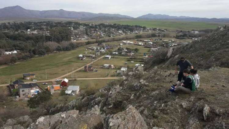 Comarca serrana: construirán escalinatas en el famoso cerro Ceferino 