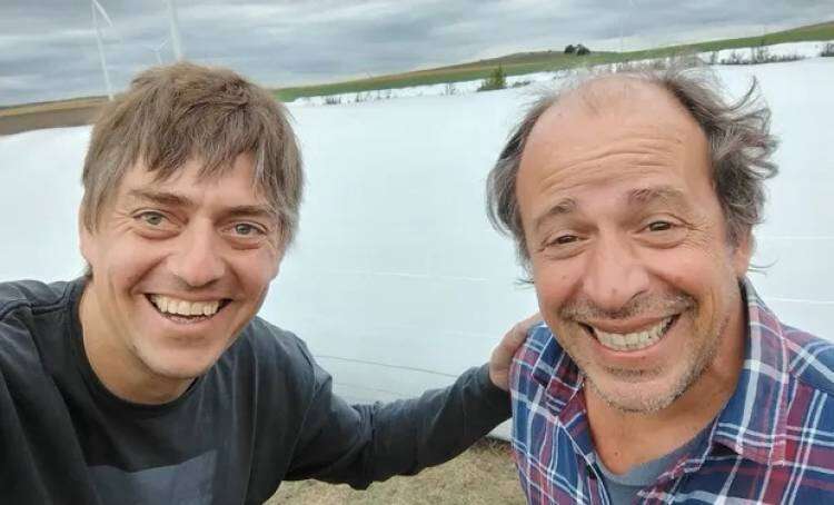 Dos amigos crearon un sistema inédito para evitar la rotura de silobolsas