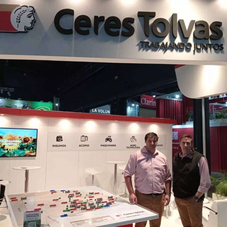 Ceres Tolvas llega por primera vez a La Rural con sus soluciones integrales