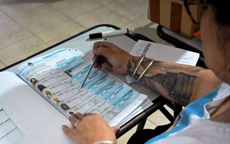Multa por no votar en las PASO 2023: de cuánto es y cómo es el trámite para pagarla