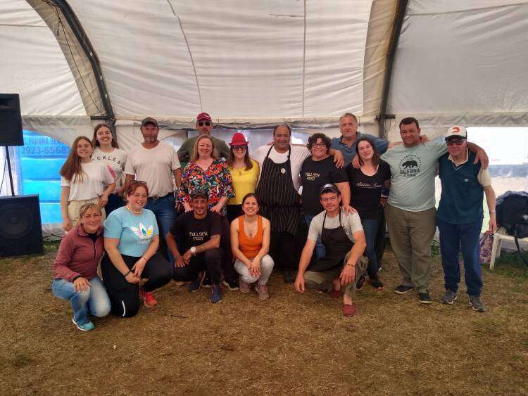EXPO RURAL 2023: la carpa de la Füllsen Fest comparte su gastronomía