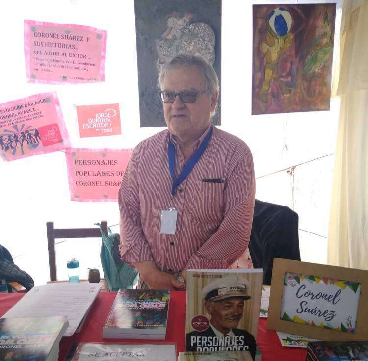 EXPO RURAL 2023: Jorge Duckwen presenta su obra literaria