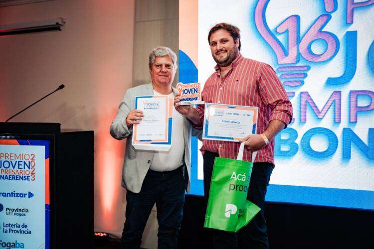Martin Alarcia se consagró ganador del Premio Joven Empresario Bonaerense 2023 en su categoría Desarrollo Glocal