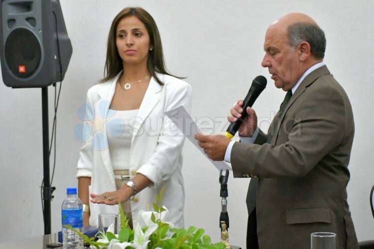Asunciones en Coronel Suárez: Eugenia Bravo presidenta del Consejo Escolar, Andrea Acosta presidenta del HCD y 7° mandato del Intendente Moccero 