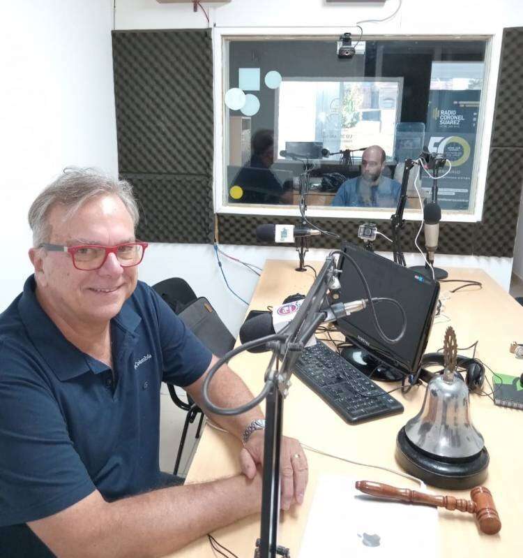 ¡Primera emisión de "La Hora del Rotary"!