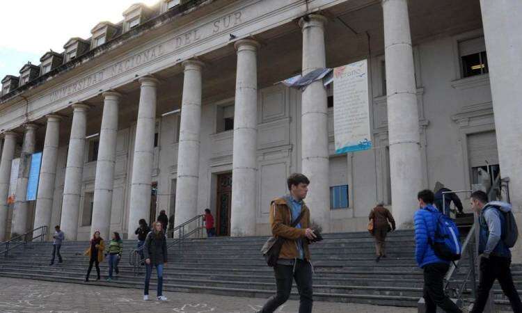 Cuánto le cuesta a un estudiante de la región ser universitario en Bahía Blanca