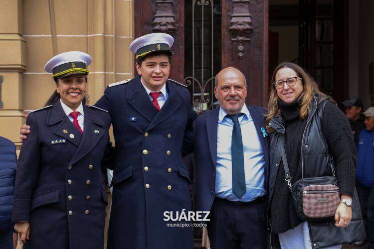 La Banda Municipal distinguió la trayectoria de sus integrantes