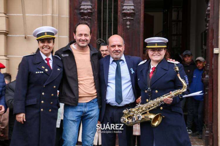 La Banda Municipal distinguió la trayectoria de sus integrantes