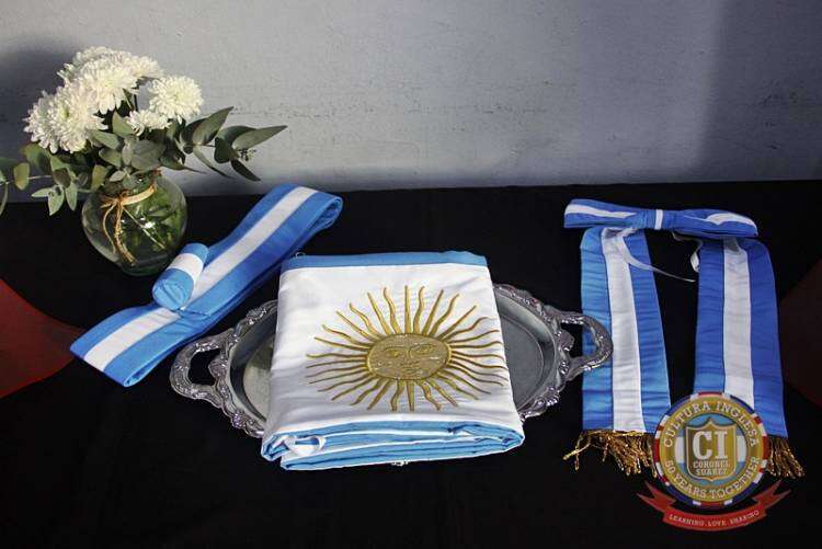 CUANDO SE CUMPLE AÑOS, LLEGAN LAS SORPRESAS Y LOS OBSEQUIOS
