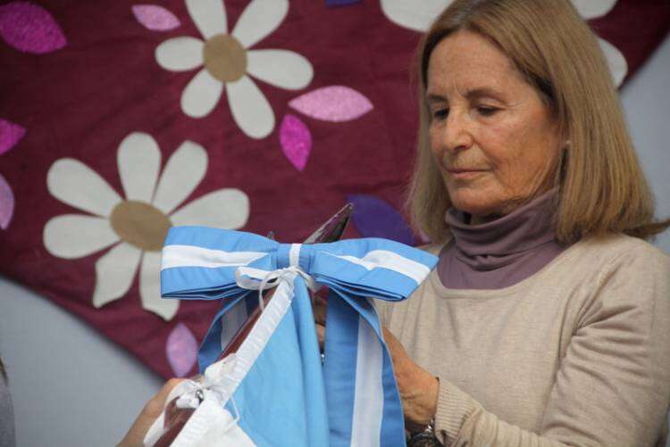 CUANDO SE CUMPLE AÑOS, LLEGAN LAS SORPRESAS Y LOS OBSEQUIOS