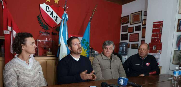 Pueblo San José busca donaciones para la compra de un Desfibrilador Externo Automático (DEA)