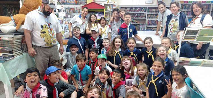 Visitas en la Biblioteca Popular Infantil 