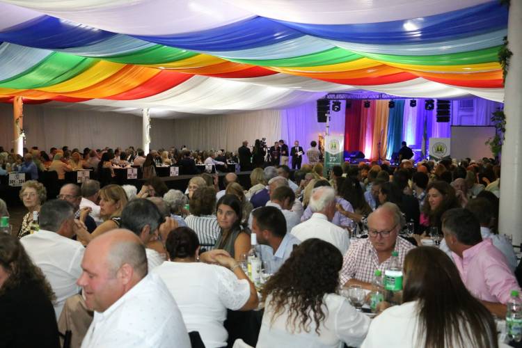 Festejo del 75º Aniversario de la Cooperativa Agropecuaria Gral. San Martín.