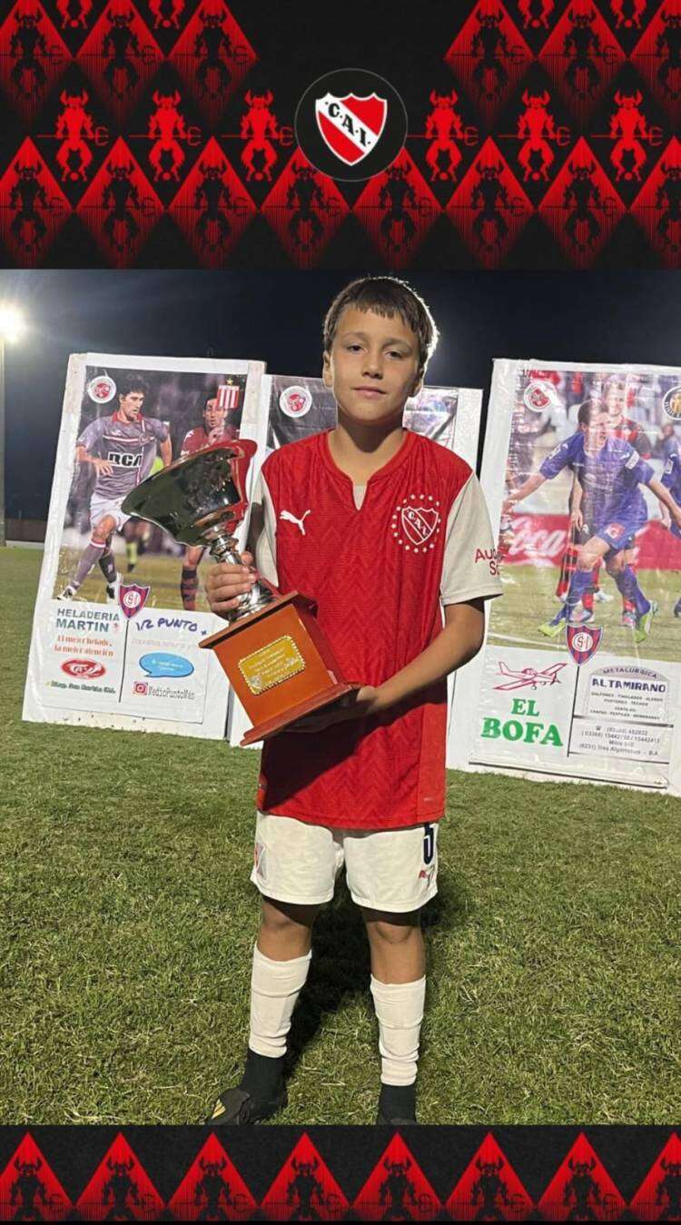 Lichi Aragón firmó su pase a Independiente de Avellaneda