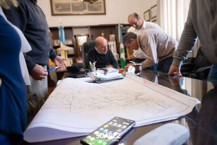 Emergencia hídrica rural: Moccero gestiona soluciones junto a productores y Provincia