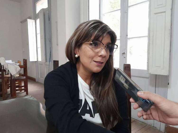 Patagones: directora de escuela sufre una golpiza al separar a dos alumnas en una pelea