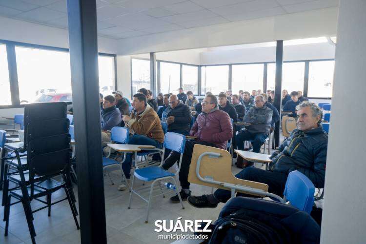 Jornada de formación sobre aplicación responsable de fitosanitarios en Coronel Suárez