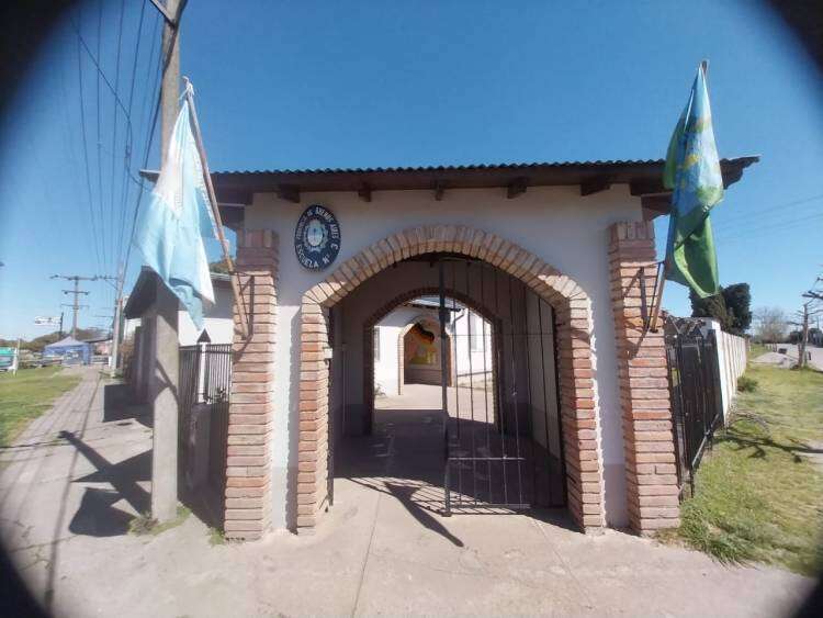 La Biblioteca Popular Infantil entregó 22 libros infanto-juveniles a la Escuela N° 3 "Remedios  Escalada de San Martín"