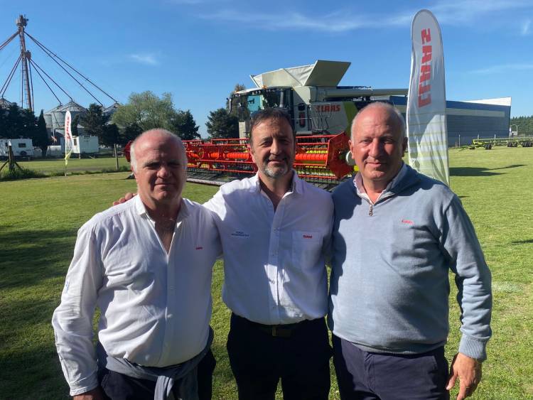Fiorda Maquinarias desarrolló una jornada técnica para presentar Cosechadoras Trion, Lexion y Tractor Axion