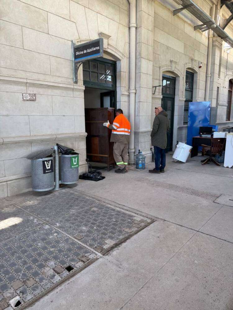 La empresa Trenes Argentinos retiró los elementos que quedaban en la Estación Sud en Bahía Blanca