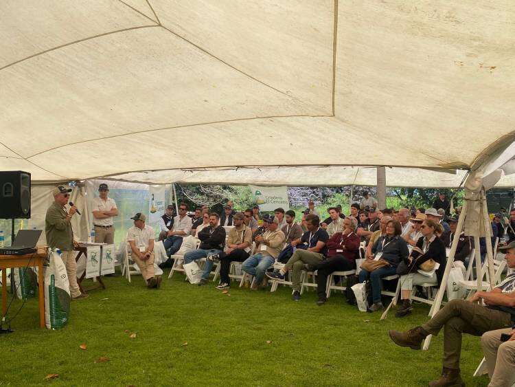 Criadero El Cencerro - Jornada de Césped 2025.