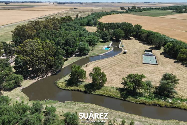 El Balneario Municipal Samuel Davies vuelve a ser el punto de encuentro del verano
